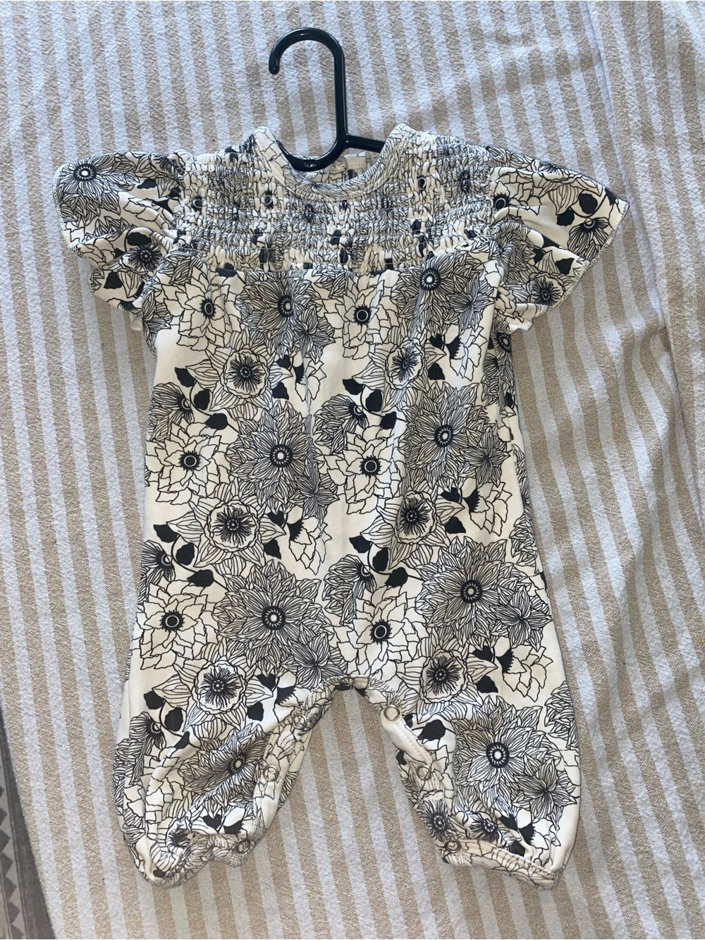 Kate Quinn Neutral Floral Smocked Baby Romper - Black & Cream